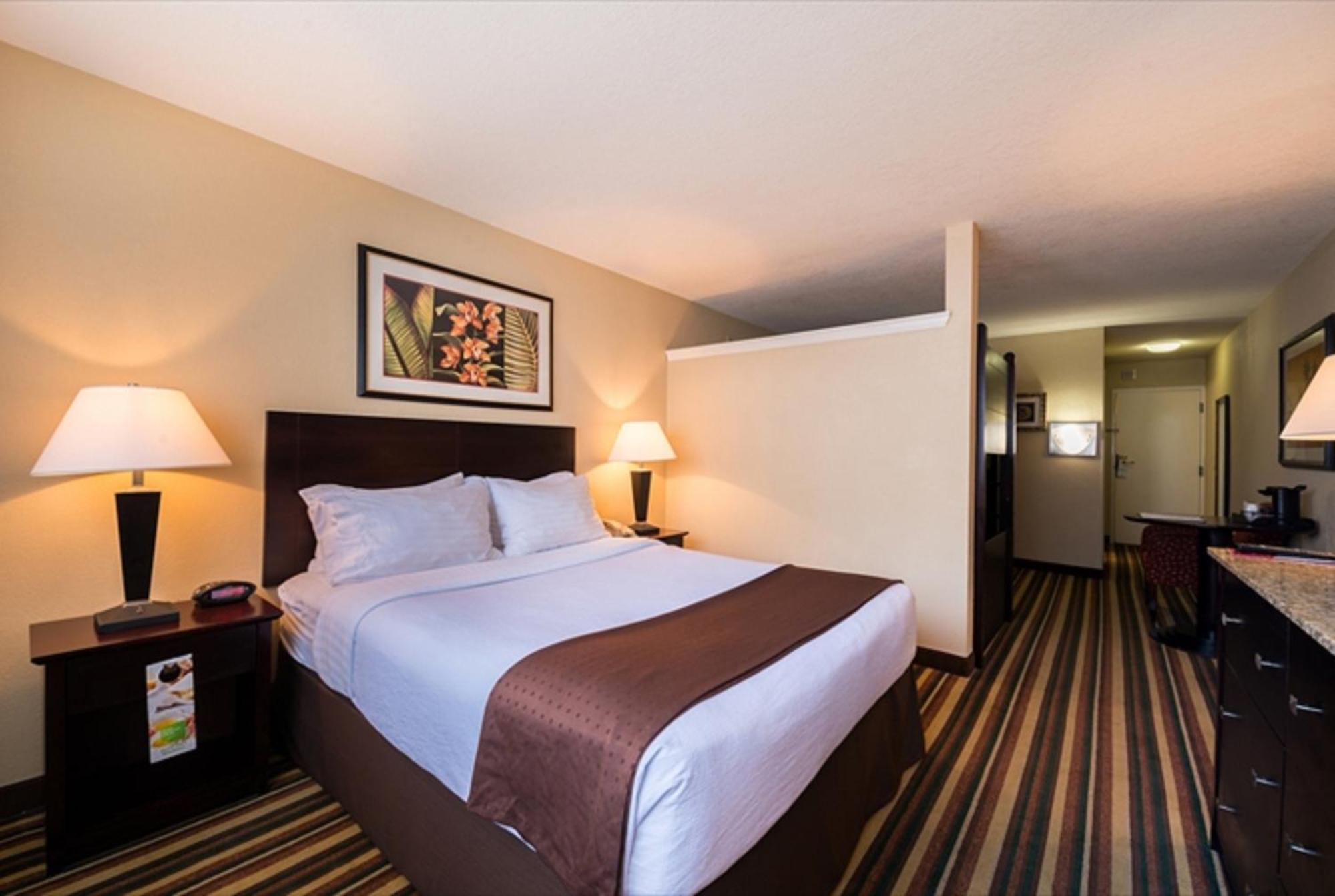 Holiday Inn & Suites Orlando Sw - Celebration Area By Ihg Kissimmee Εξωτερικό φωτογραφία